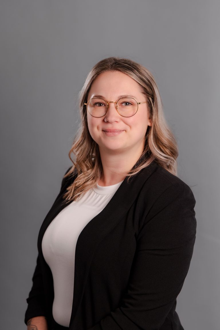 Marylin Fournier-Ricard, Customer Service Agent